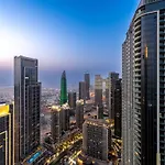 Maison Privee - Ultra Chic High-Floor Apt With Direct Burj Khalifa & Fountains Views