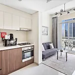Stonetree - Modern 1Br Apartment In Vera Residence