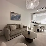 Oraya - Skyline Serenity At 1Br In District One