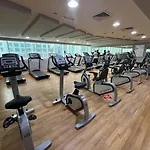1 Bedroom Apartment With Dubai Marina & Seaview