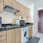 Frank Porter - Elite 5 Sports Residence