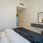 Cozy Apartment At Top Floor With City Views 177Bc-2