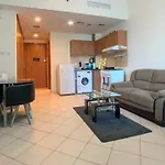 Cozy Furnished Studio