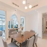 Traditional 2 Bedroom With Dubai Fountain View