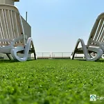 Brand New Studio W/ Balcony In Center Of Marina