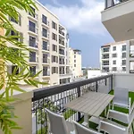 La Mer - Mediterian Living