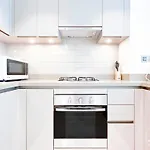 Stunning & New 1B Apt With Balcony & View Dubai