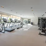 Stayis -Ultra Luxurious 2 Bedroom With City Skyline View
