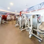 Spacious 2Br At Murjan Emaar Six Towers Dubai Marina By Deluxe Holiday Homes
