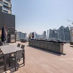 Luxurious 2Br With Waterfront And Burj Khalifa View