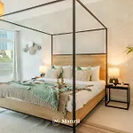 Manzil - Luxury 3Br Villa W/ Maid Room, Full Burj & Fountain View