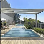 Vayk - Modern Building Spacious 2Bd Apartment