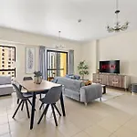 Vayk - Spacious 1 Bd Apartment