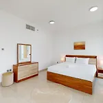 Marina Pinnacle - Serene Three Bedroom
