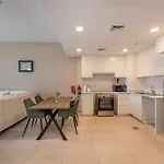 Modern And Charm Apartment In Mjl