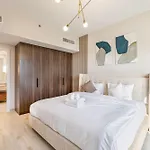 Modern And Charm Apartment In Mjl