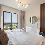 Modern And Charm Apartment In Mjl