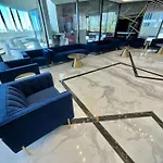 Luxury Studio With Burj Views - 6 Min From Dubai Mall