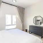 Discovery Gardens American Style 1Br Close 2 Metro