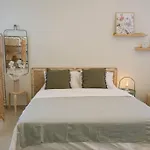 Stylish Studio Apartment Str13