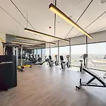 Palm Jumeirah Studio With Sea View Spacious
