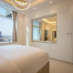 Vacation Friendly Beach View Luxury 1Bedroom- Walk To Beach & Mall