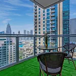 Savis Home Breathtaking Burj Khalifa View