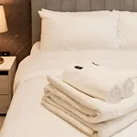 1Bdr Sobha, Near Downtown, School & College