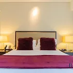 Luxe Studio In Address 31