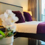 Luxe Studio In Address 31