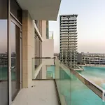 2 Bed Apt In District One Dubai - Lagoon Views