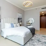 Burj Vista II - Luxury Two Bedroom With Full Burj View