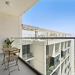 Modern Studio Near To Park