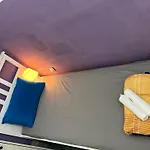 Restful Partition Room Near Mashreq Metro
