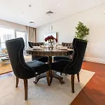 Fam Living - Waters Edge Huge Terrace With Canal Views