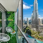 Smartstay At Grande Signature - Burj Khalifa View - 5 Min Dubai Mall - Downtown Dubai - Brand New Luxury Apartments