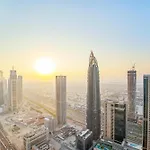 First Class 2Br With Full Dubai Skyline & Sea View