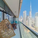 Burj Khalifa Downtown Views Apartment