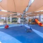 Downtown Views II - Vogue One Bedroom Apartment With Balcony, Opposite Dubai Mall Skybridge
