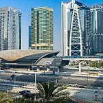 Amazing 1 Bed Room Apartment In Dubai Marina