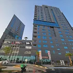 Vacay Lettings - Damac Capital Bay Tower