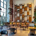 Canal Central Hotel Business Bay