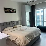 Marina Grand Metro Holiday Home