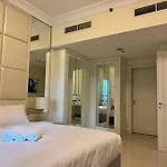 Royal Sky Vacation Homes By Damac Maison Mall Street