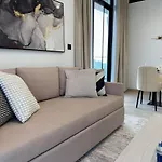 Ashri Hh Spacious Apartment In Jvc, Binghatti Luna