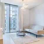 Stay By Latinem Luxury 1Br Plus Study Holiday Home Cv A2812 Near Downtown