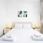 Idyllic Family Haven 3-Bedroom Villa With Study Room By Petals Holiday Homes