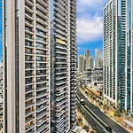 First Class 1Br Panoramic City View