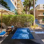 Rixos The Palm Hotel & Suites