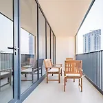 Lavish 3Br Apartment With Assistant Room In Habour Gate Tower